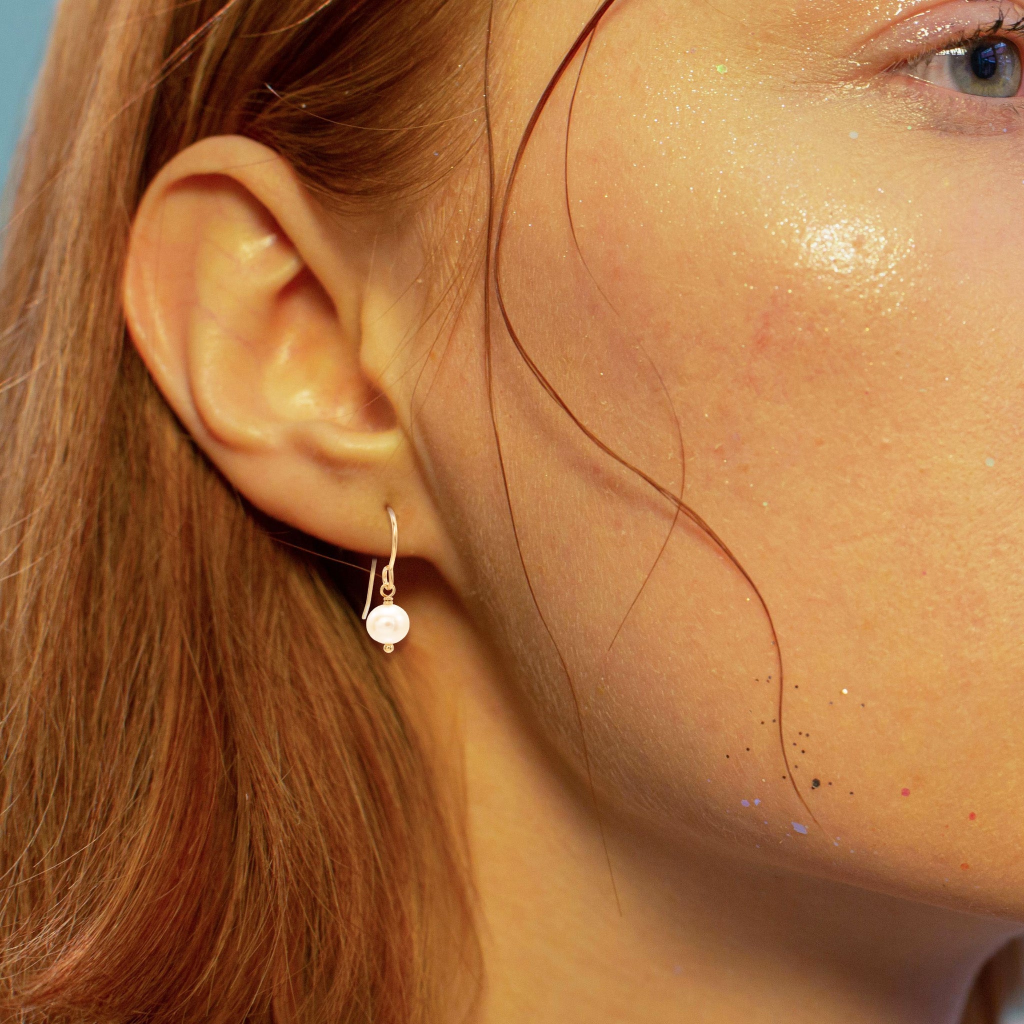 Basic Pearl Earring - Earrings