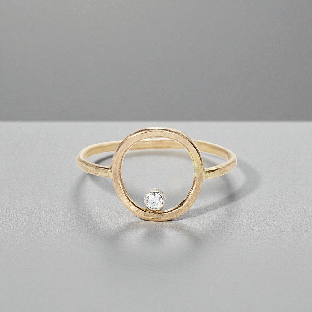 Gilded Circle Ring - Rings