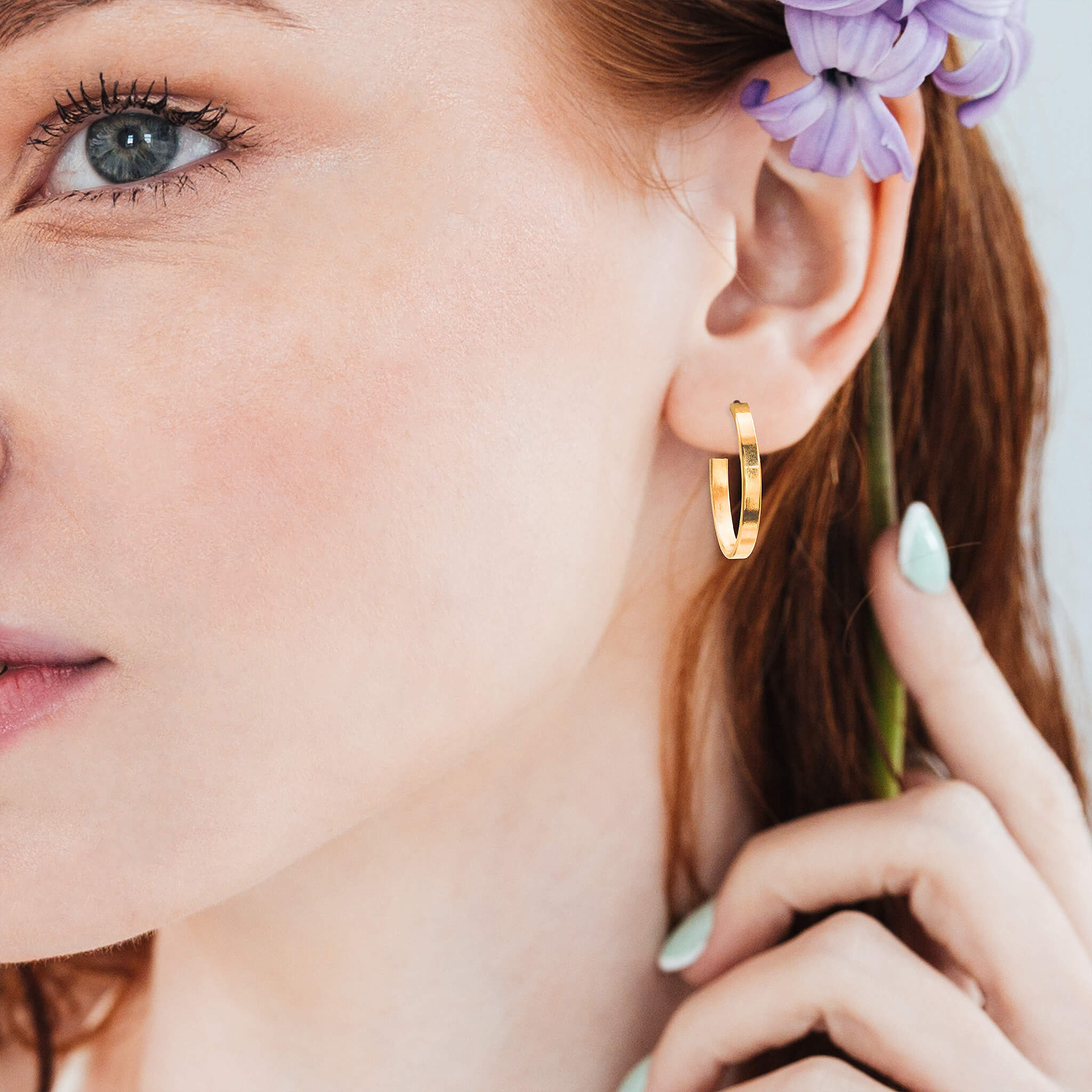 Gold Hoop Post Earring - Earrings