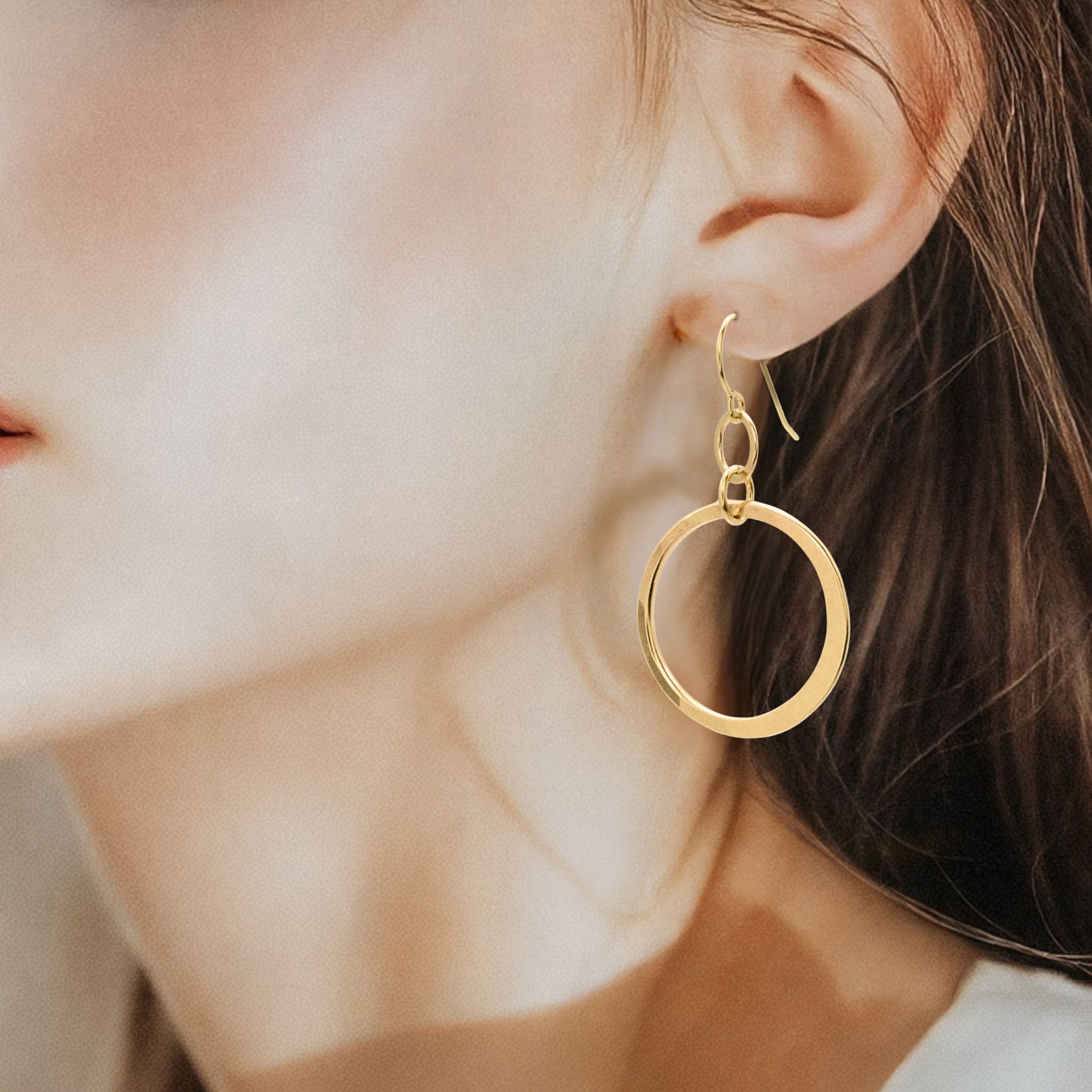 Heavy Gold Link Circle Earrings - Earrings