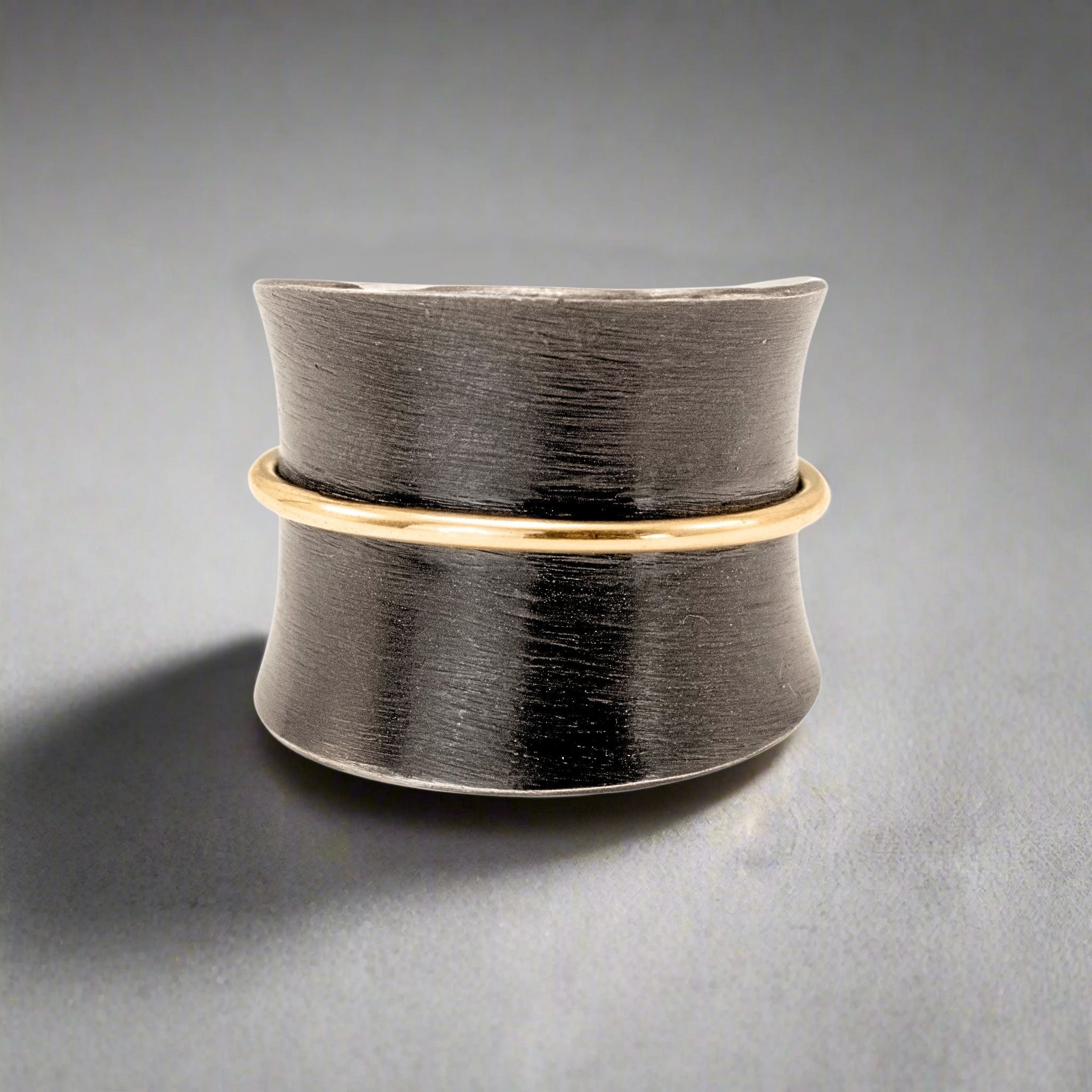 Horizon Line Ring - Rings