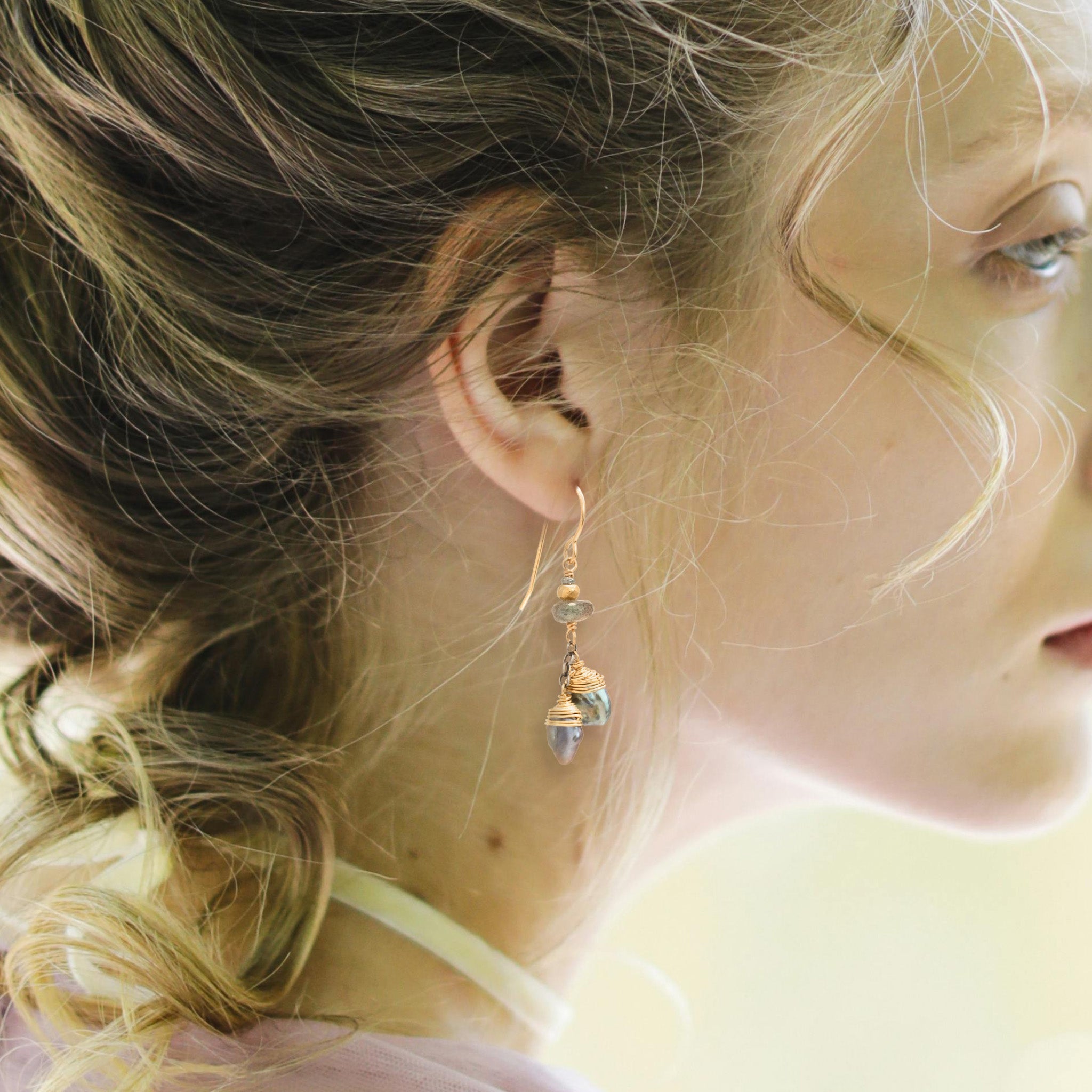 Keishi Pearl Earrings - Earrings