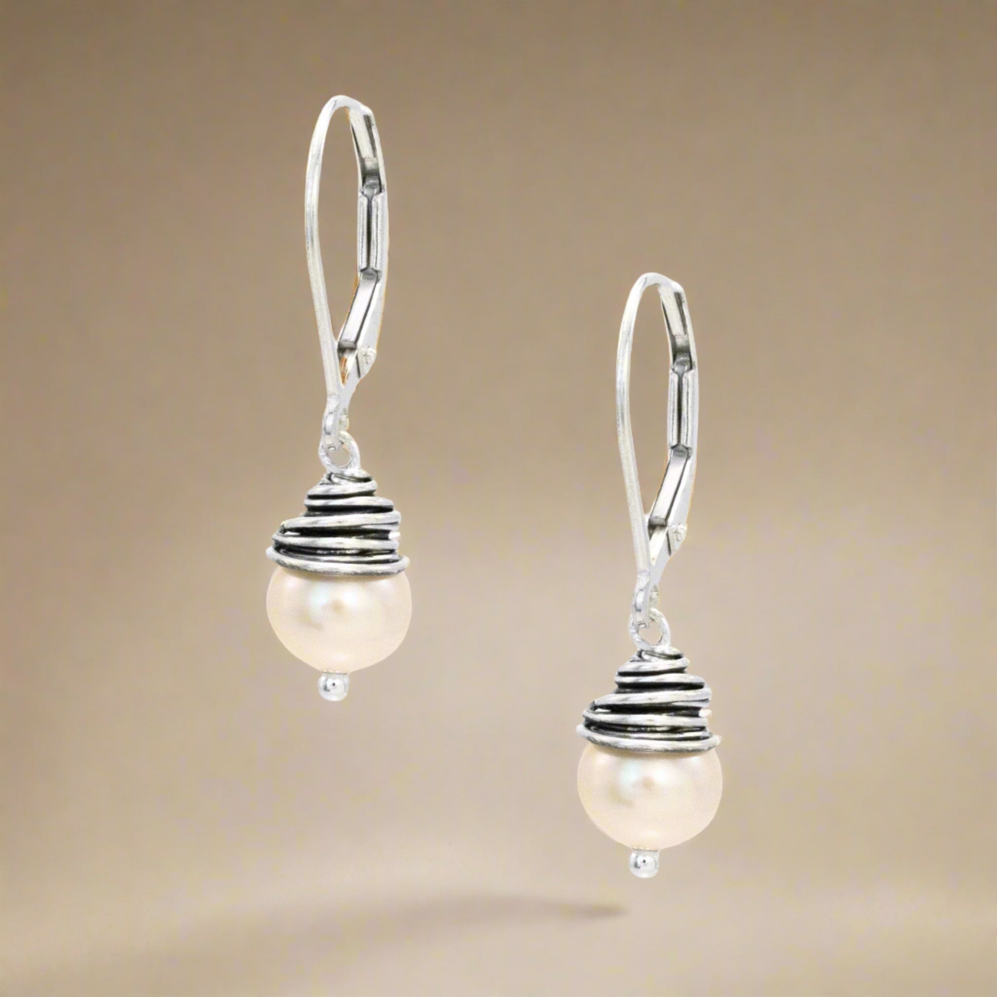 Midnight Whisper Pearl Earrings - Earrings