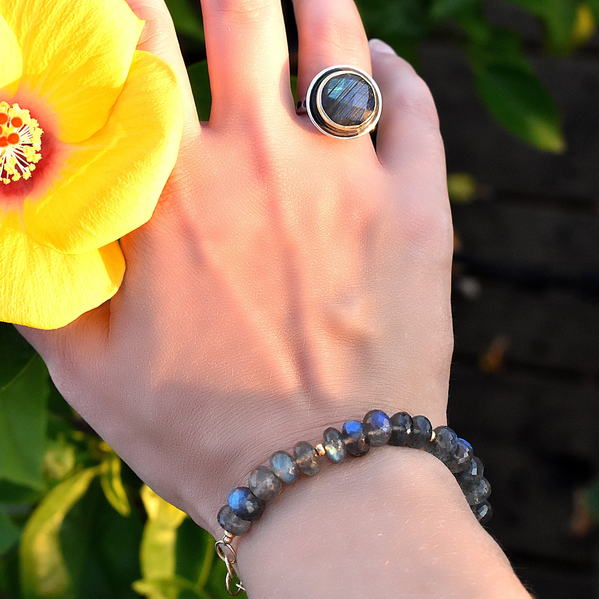 Lumiere Labradorite Bracelet - Bracelets