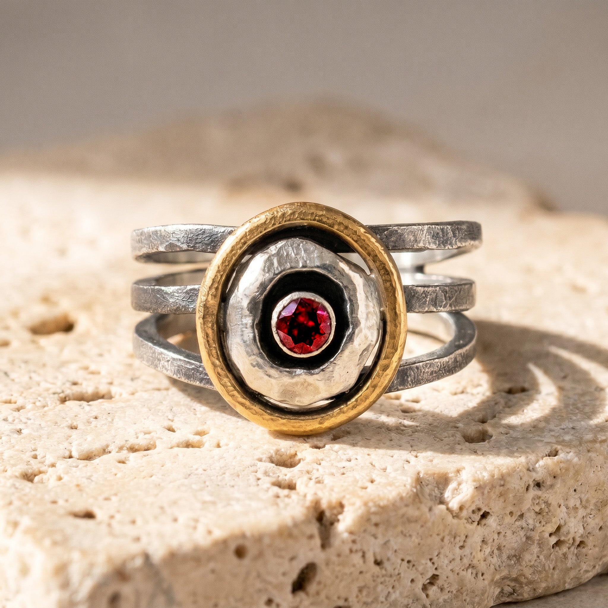 Zephyra Ring