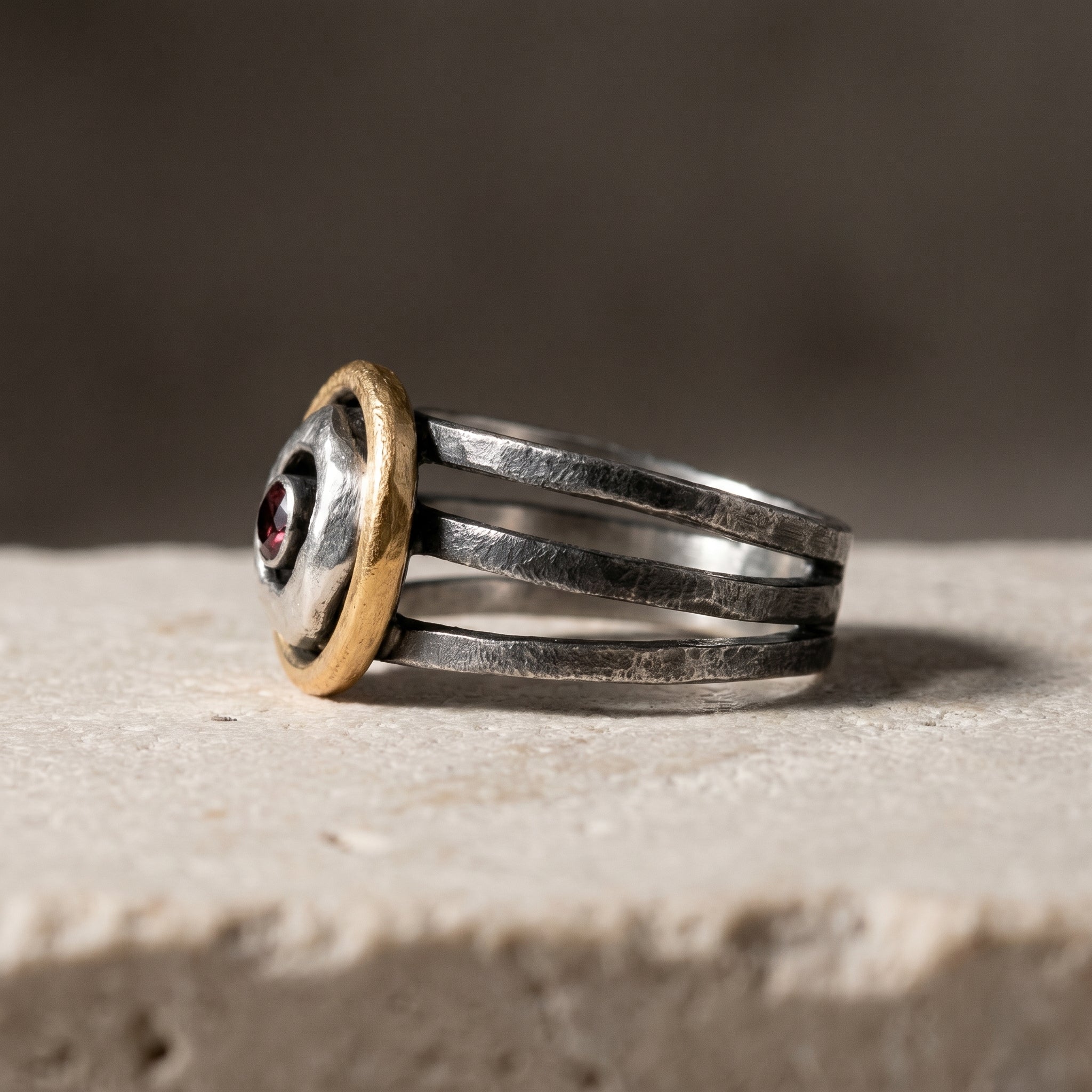 Zephyra Ring