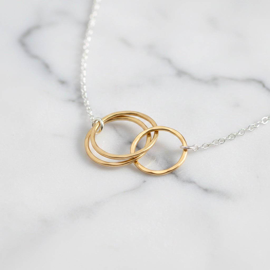 Everlinked Hammered Gold Necklace - Necklaces