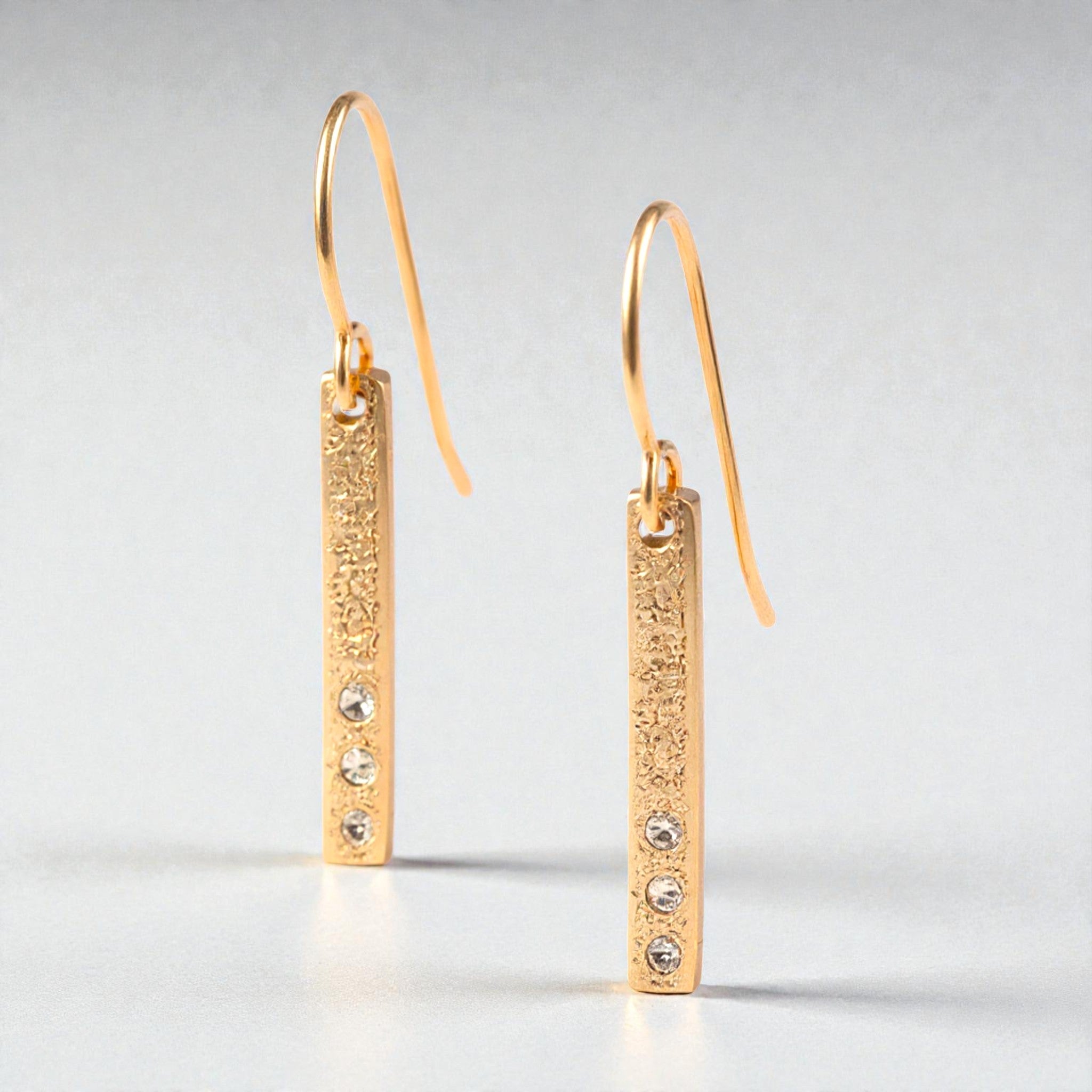 Gilded Light Droplets - Earrings